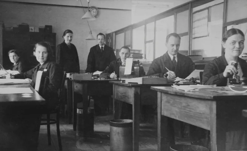 Cigarettes Were Everywhere in America. Then They Vanished Faster Than Anyone Thought Possible.